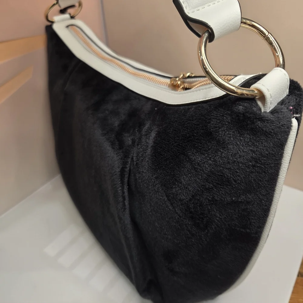 🖤▪️Juicy Couture ▪️Black and Pink Juicy In bloom  Hobo Bag